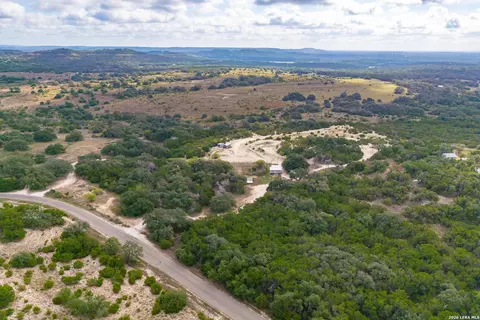View/Area - 2970 Rolling Hls, Blanco, TX 78606 photo 1 of 23