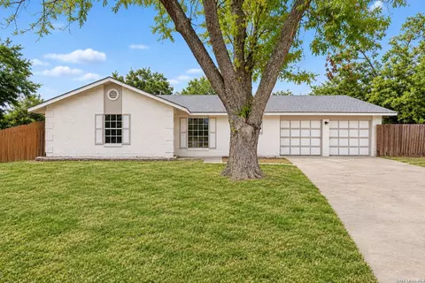 5302 La Cieniga, San Antonio, TX 78233