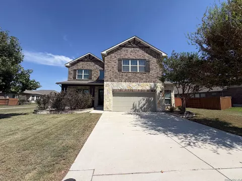 717 Silver Fox, Cibolo, TX 78108