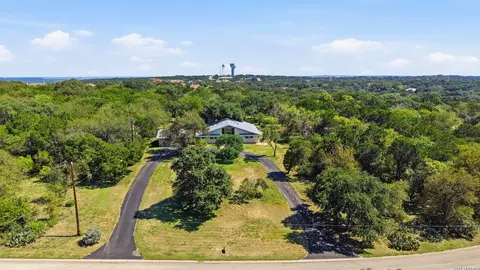 21630 Fairview Cir, Garden Ridge, TX 78266