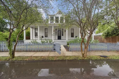 311 Pereida St, San Antonio, TX 78210