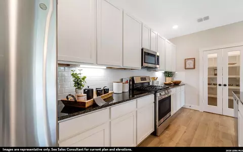 Kitchen - 5235 Olene Flts, Von Ormy, TX 78073 photo 3 of 5
