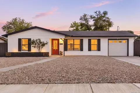 454 Sandalwood, San Antonio, TX 78216