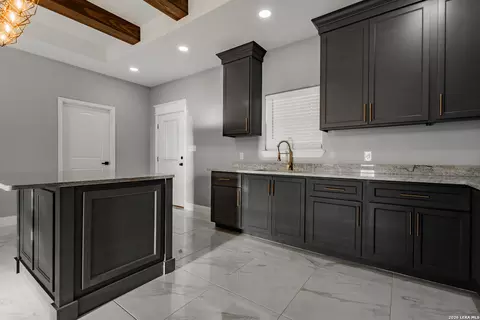 Kitchen - 1096 Colon Ln, Eagle Pass, TX 78852 photo 3 of 3