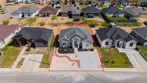 View/Area - 1096 Colon Ln, Eagle Pass, TX 78852 photo 1 of 6