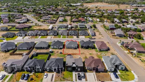 View/Area - 1096 Colon Ln, Eagle Pass, TX 78852 photo 4 of 6