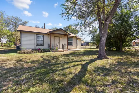204 County Road 4612, Castroville, TX 78009
