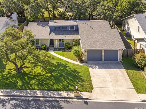 2810 Rocky Oak St, San Antonio, TX 78232