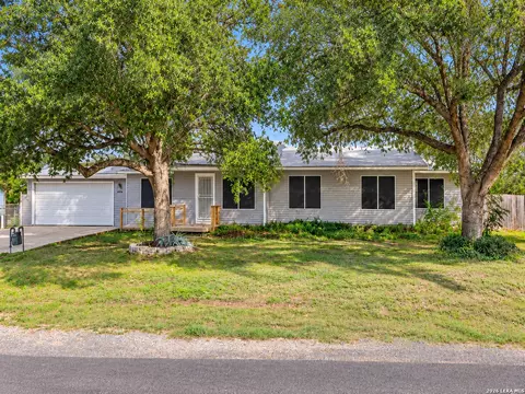 6948 Lark Hvn, San Antonio, TX 78263