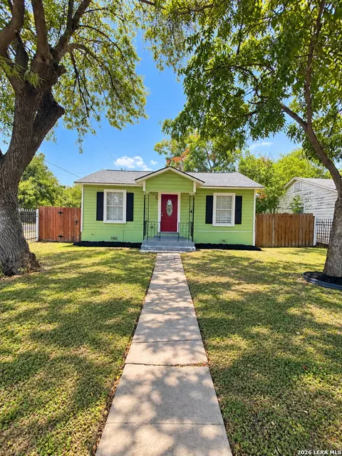 1439 Alhambra, San Antonio, TX 78201