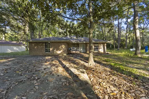 78 County Road 2289, Cleveland, TX 77327