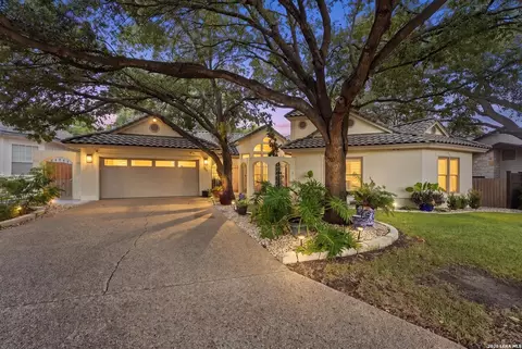 202 Lundblade Ln, San Antonio, TX 78213