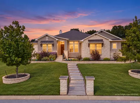 144 Leann Way, Castroville, TX 78009