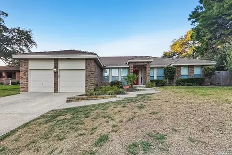 16011 Mission Rdg, San Antonio, TX 78232
