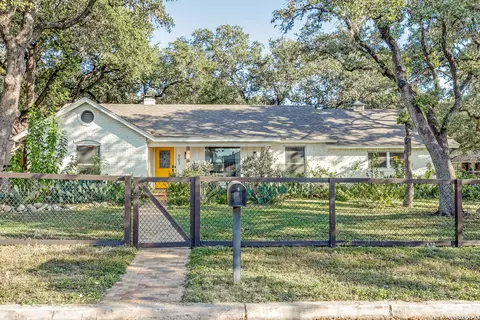903 Mount Perkins, San Antonio, TX 78213