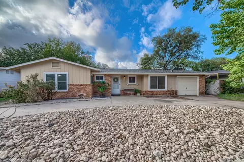 3610 Invicta Dr, San Antonio, TX 78218