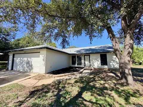 4835 Bohill, San Antonio, TX 78217