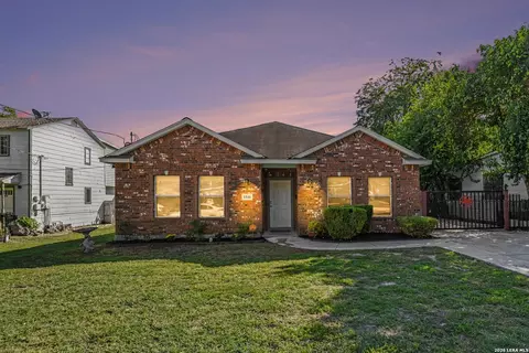 1516 Vanderbilt St, San Antonio, TX 78210