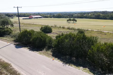 418 George Dolson, Blanco, TX 78606 photo 4