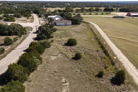 418 George Dolson, Blanco, TX 78606 photo 11
