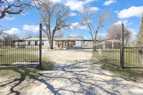 Exterior - 620 County Road 6846, Lytle, TX 78052 photo 2 of 6