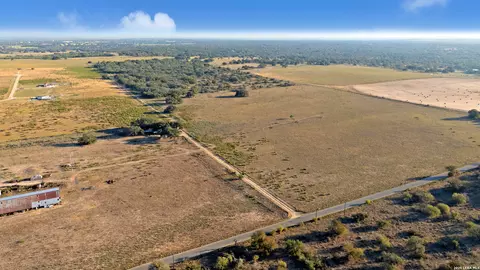 View/Area - 000 County Road 777, Devine, TX 78016 photo 2 of 5