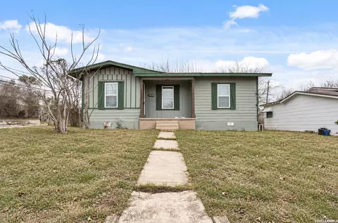 2303 Burnet, San Antonio, TX 78202