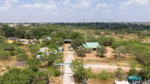 6515 Dan Rd, San Antonio, TX 78223