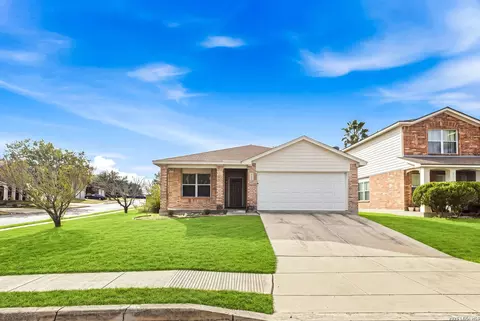 9402 Wolf Pt, San Antonio, TX 78251