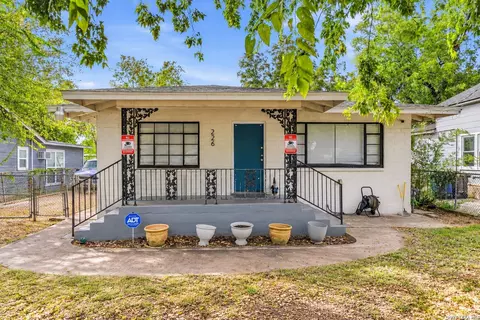 226 Belmont, San Antonio, TX 78202