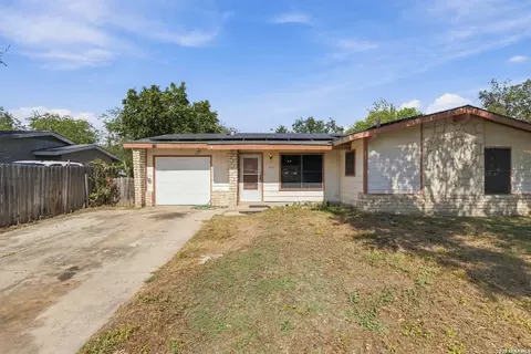 7611 Stagecoach Ln, San Antonio, TX 78227