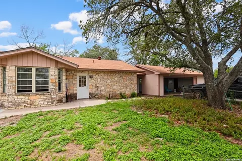 150 Placid Hts, Seguin, TX 78155