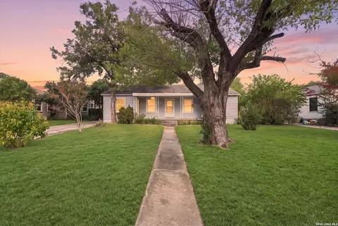 2315 W Mulberry, San Antonio, TX 78201