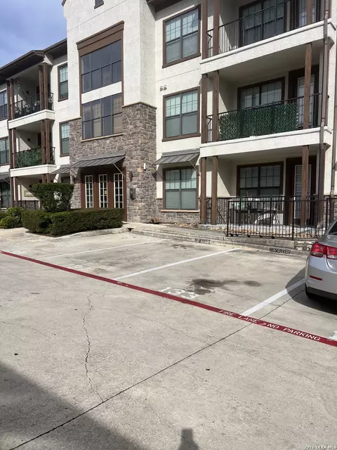 7342 Oak Mnr #7106, San Antonio, TX 78229
