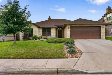 2707 Crest Rdg, New Braunfels, TX 78132
