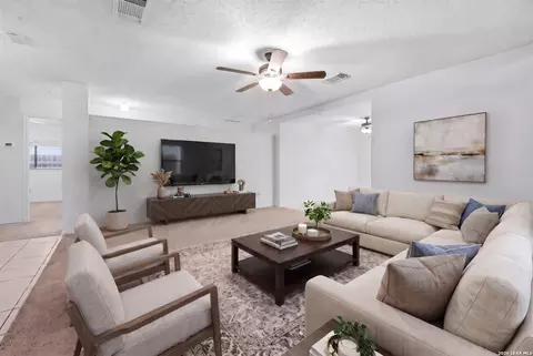 10022 Gentle Pt, San Antonio, TX 78254
