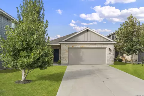 9911 La Lila Way, San Antonio, TX 78224