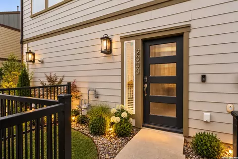 2003 Mccullough, San Antonio, TX 78212