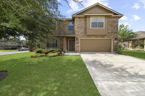 634 Kingbird Pl, New Braunfels, TX 78130