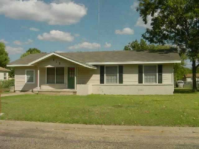 413 Ridgeway, Clyde, TX 79510 photo 1