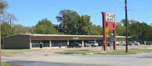 303 E College, Terrell, TX 75160 photo 1