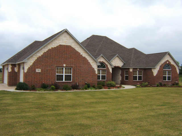1204 E Highland Rd, Red Oak, TX 75154 photo 1