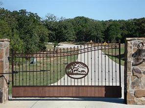 7400 Heath, Pilot Point, TX 76258 photo 2