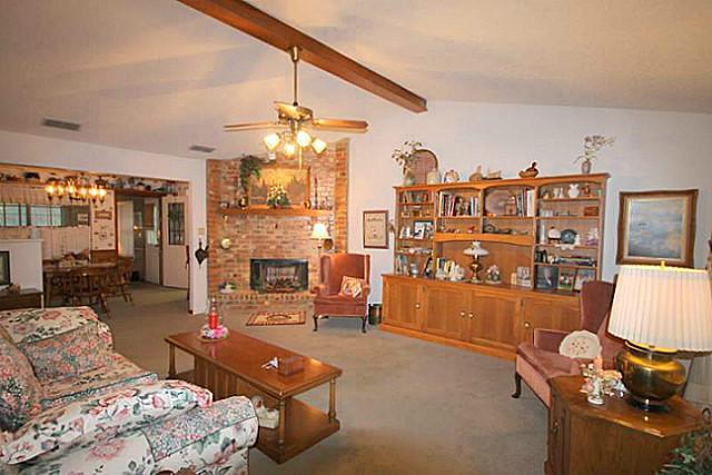 325 Rustic Rd, Lindale, TX 75771 photo 1