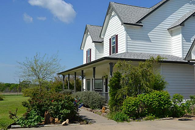 451 Pr 123, Savoy, TX 75479 photo 18