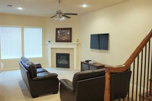 1209 Naples Dr, Richardson, TX 75080 photo 2