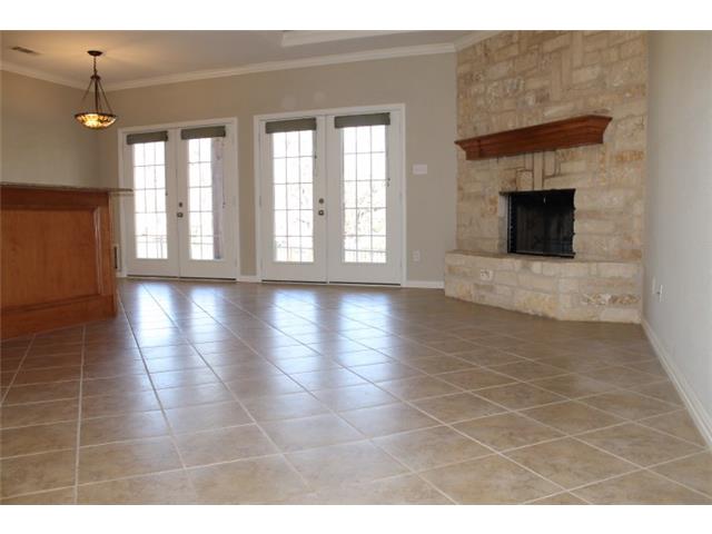 306 Sundown Trl, Tool, TX 75143 photo 3