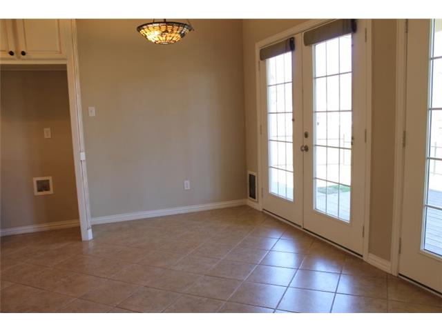 306 Sundown Trl, Tool, TX 75143 photo 6