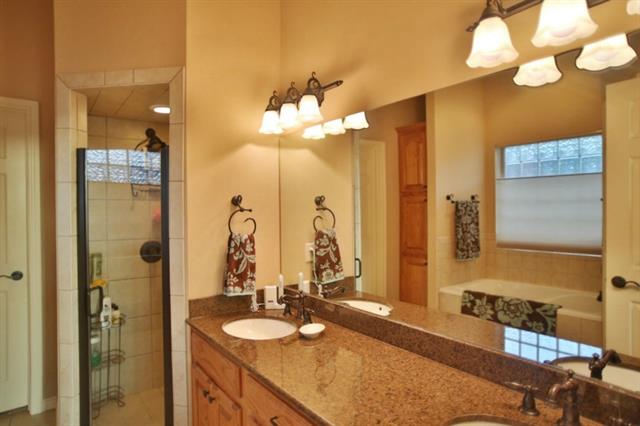 2602 Driftwood Dr, Tool, TX 75143 photo 4
