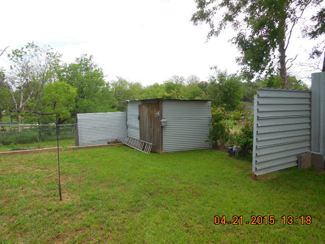 408 Travis Dr, Strawn, TX 76475 photo 13